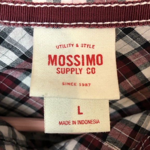 Mossimo Plaid Button Down Collared Long Sleeve Shirt - Picture 5 of 8